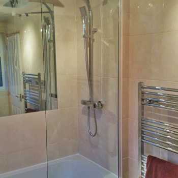 Shower Screens & Doors