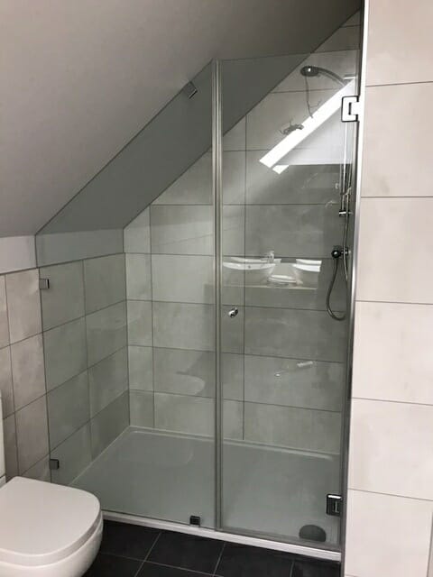 glass shower screen