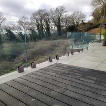 Outdoor glass balustrades Nottingham